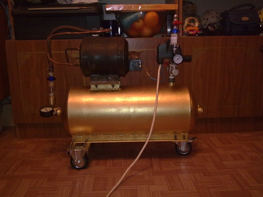 Компрессор из холодильника