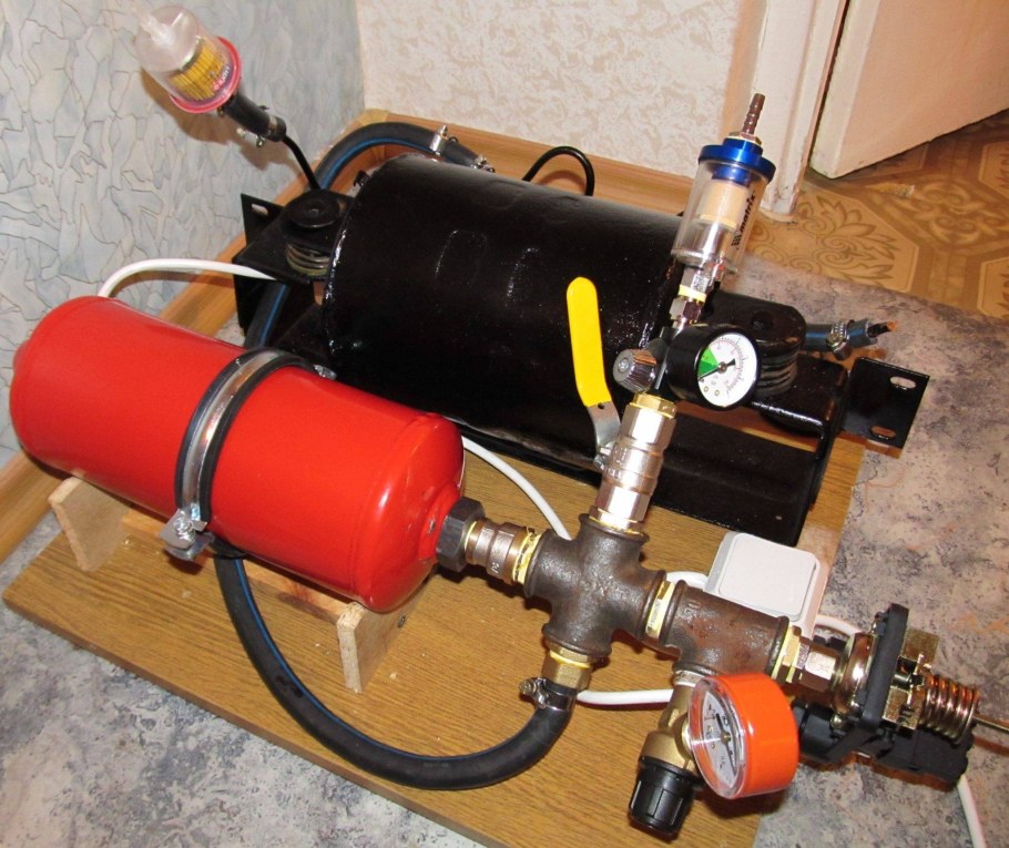 Компрессор из холодильного компрессора