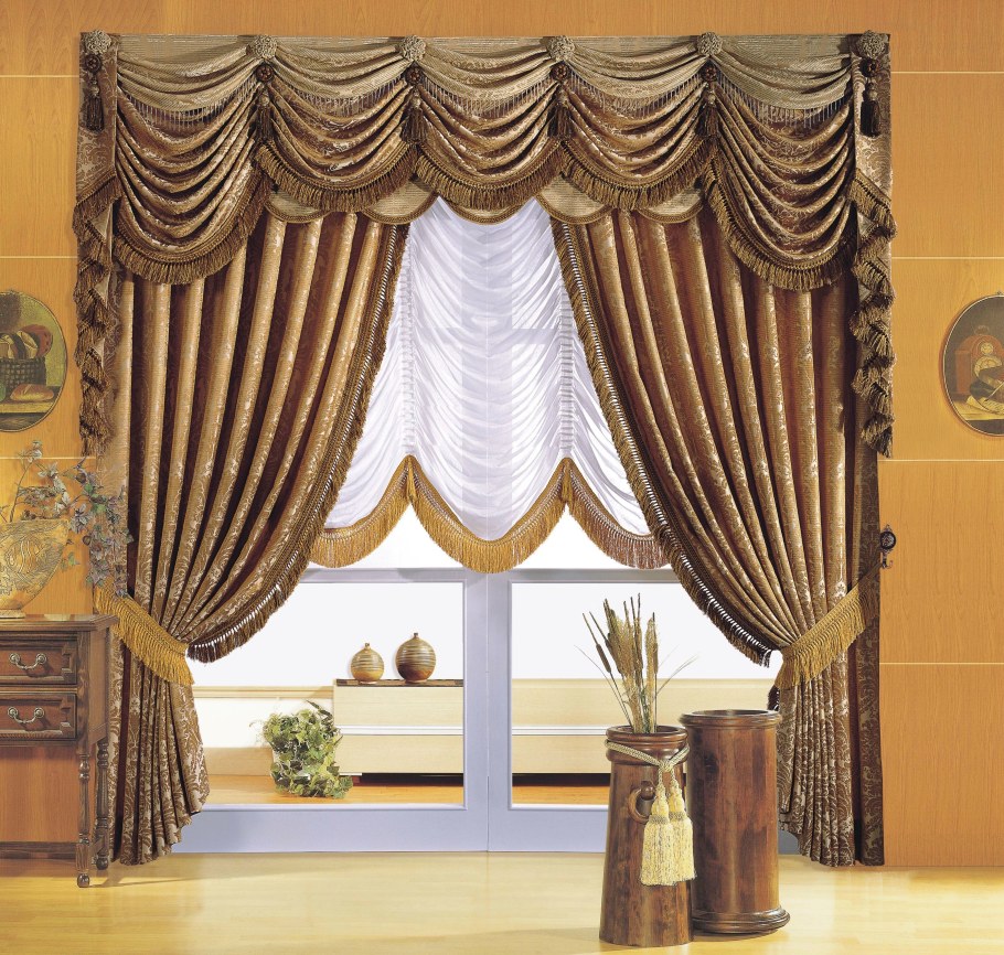 Французская штора с ламбрекеном