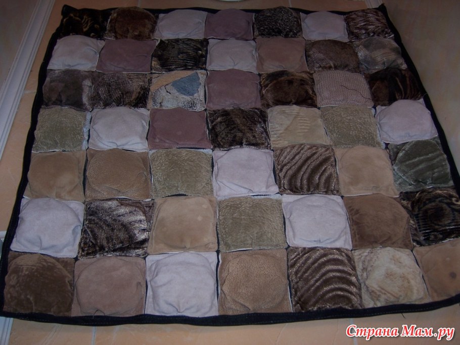 Коврик из мебельной ткани