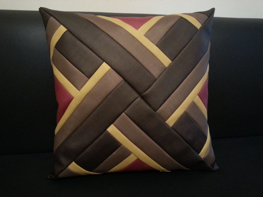 Декоративные подушки пэчворк