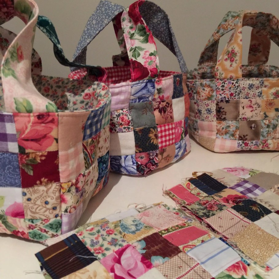 Лоскутная корзинка