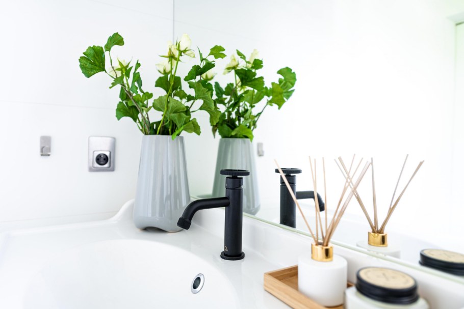 0379600000 Раковина Дюравит