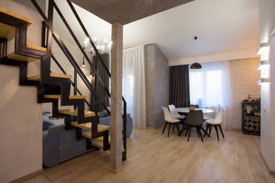 Двухэтажная студия