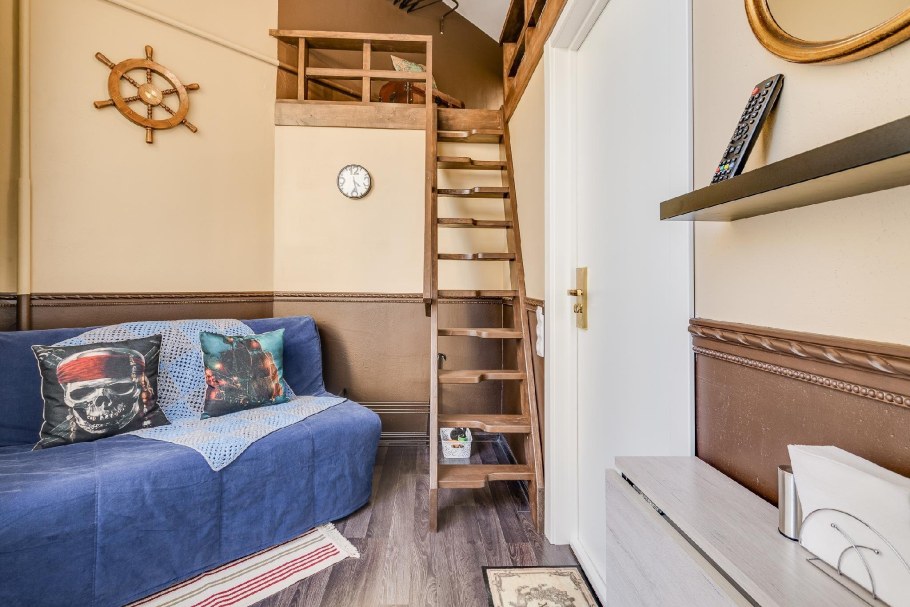 Двухуровневая студия 30 кв.м