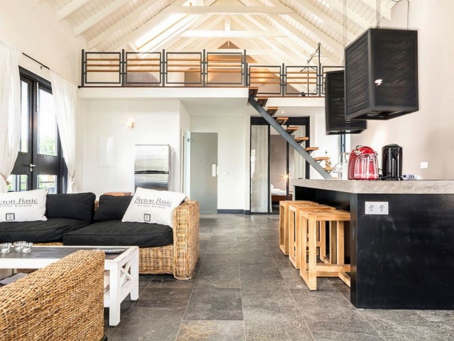 Квартира студия 2 этажа