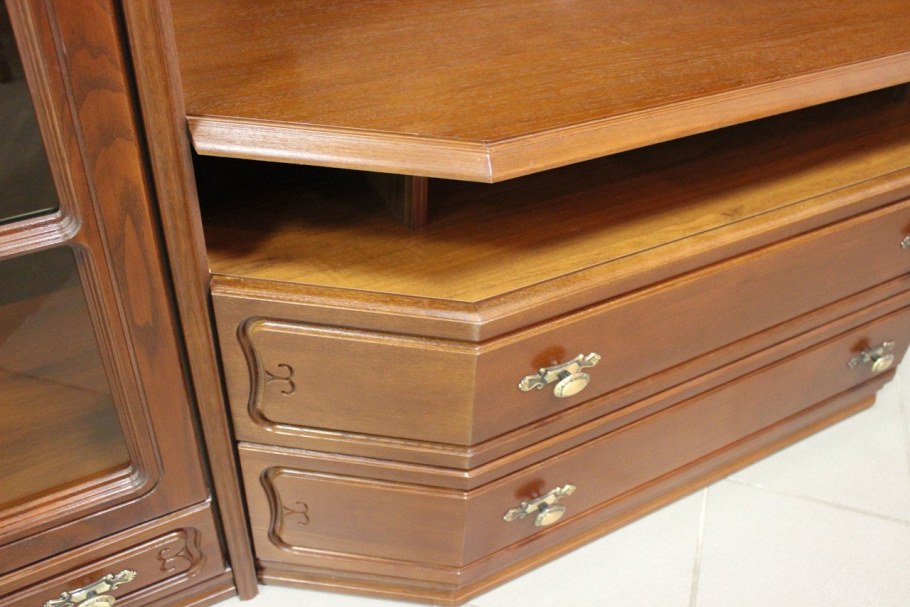 Русь Петровская мебель Черноземья массив