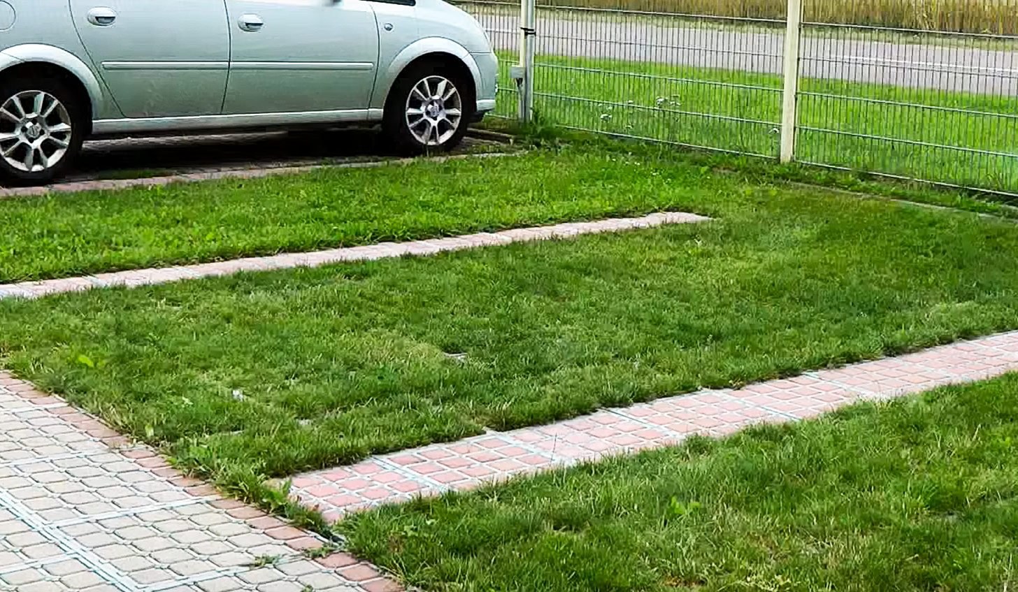 Green parking. Экопарковка решетка. Форма экопарковка. Стоянка из газонной решетки (экопарковка). Обнинск Ляшенко экопарковка.