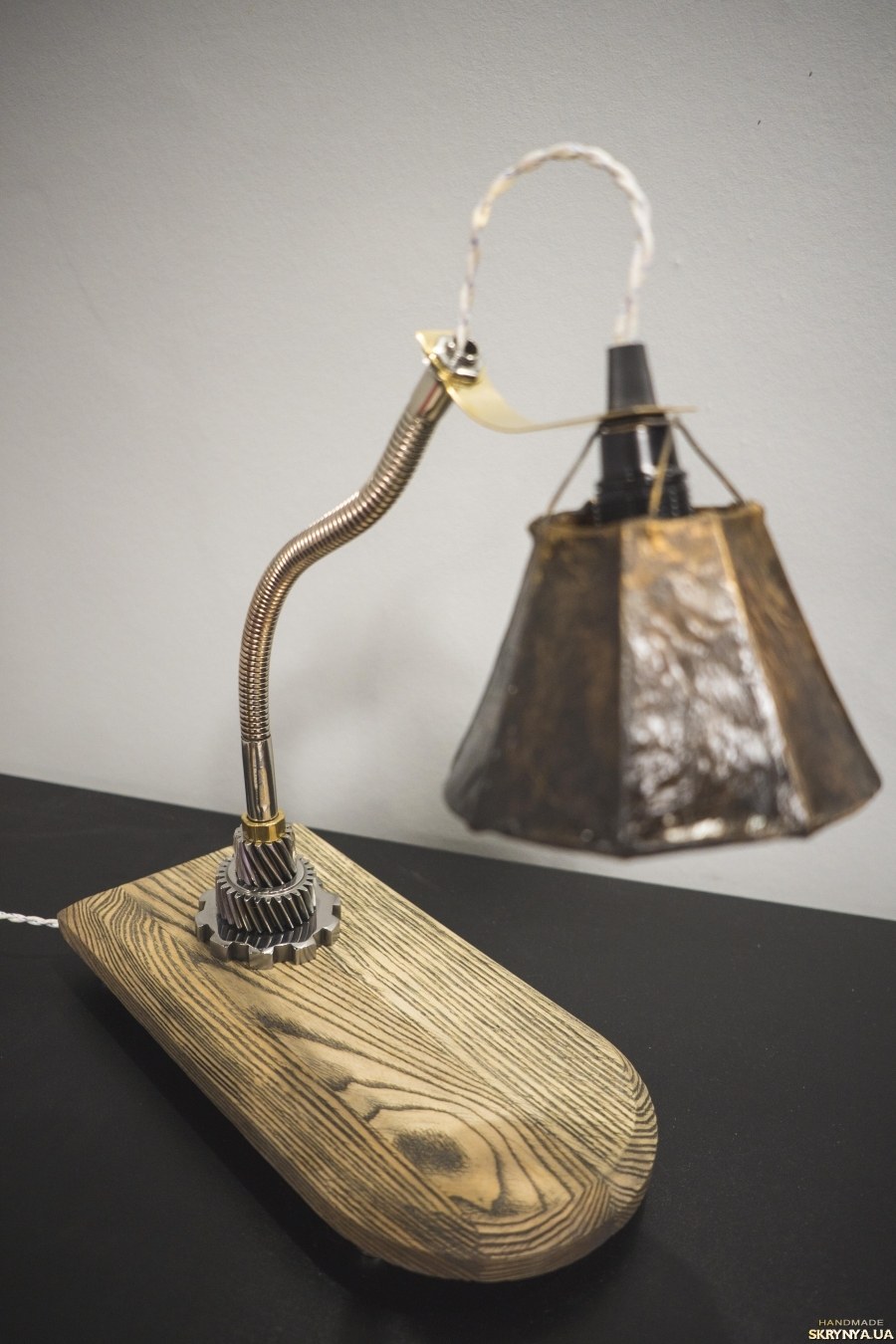 Светильники ручной работы для мужчин (71 фото)