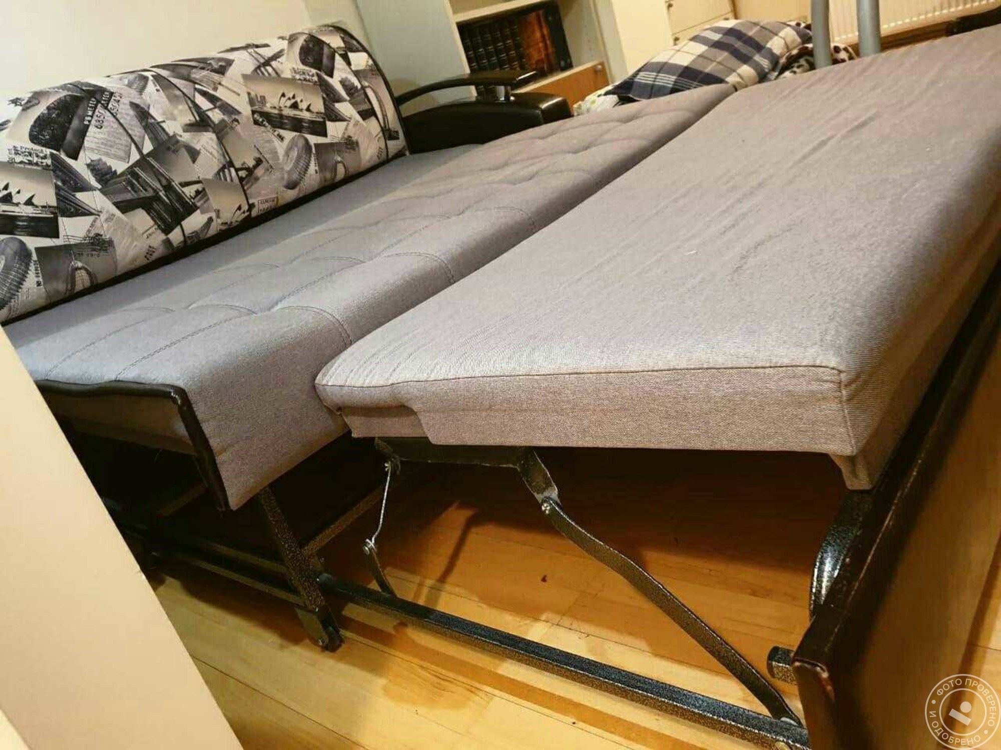 Раскладной диван реконструкции