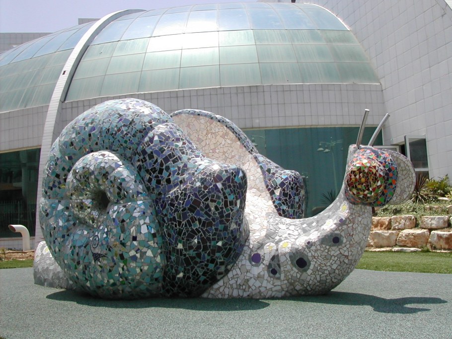 Веселый огурец