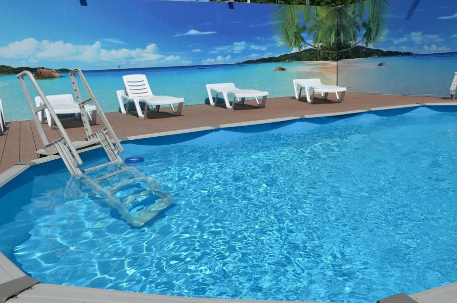 Отели в Ейске на берегу моря с бассейном