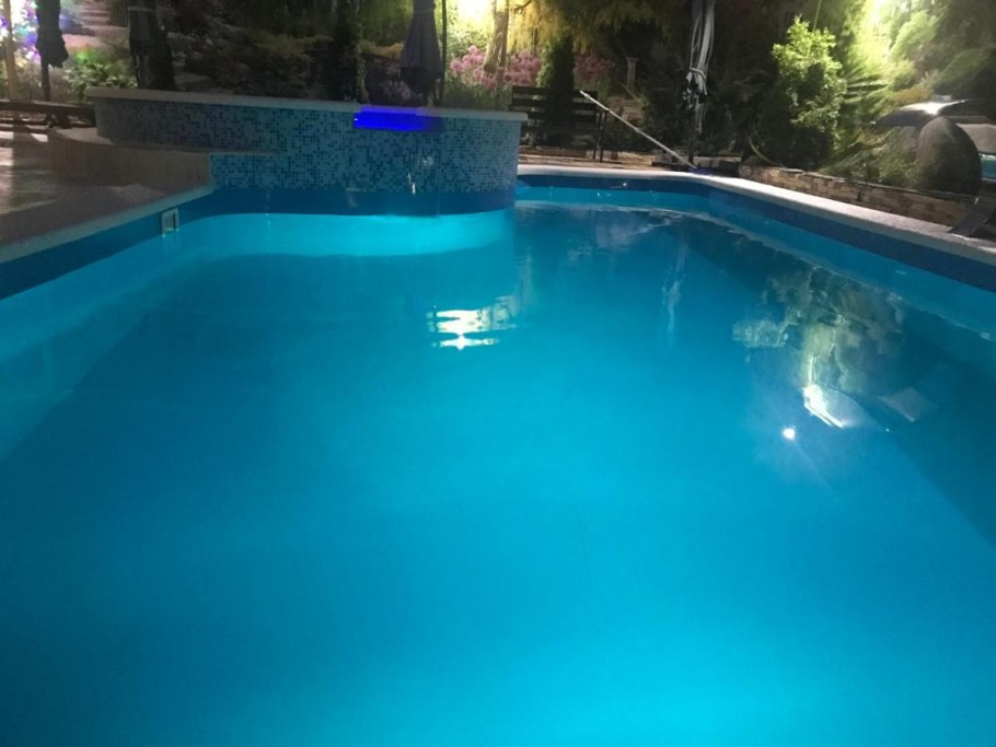 Ейск гостиница с бассейном