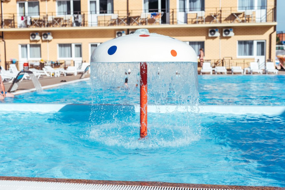 Посещение бассейна