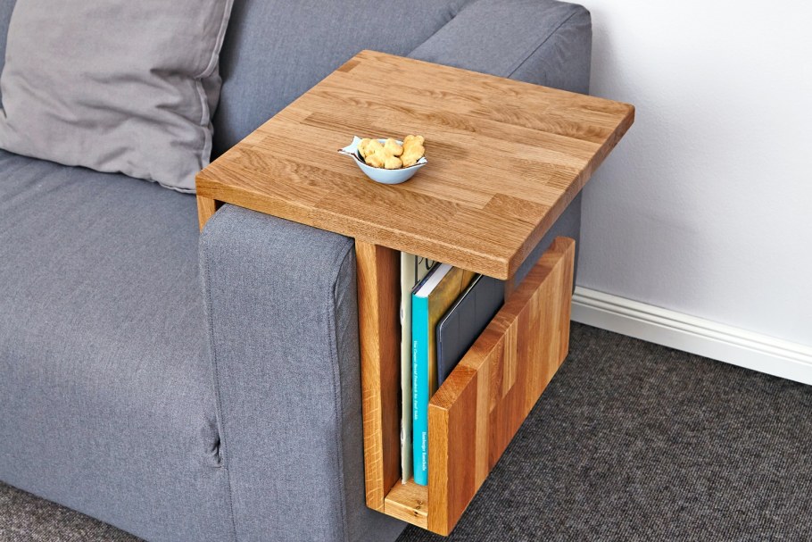 Приставной столик к дивану для ноутбука