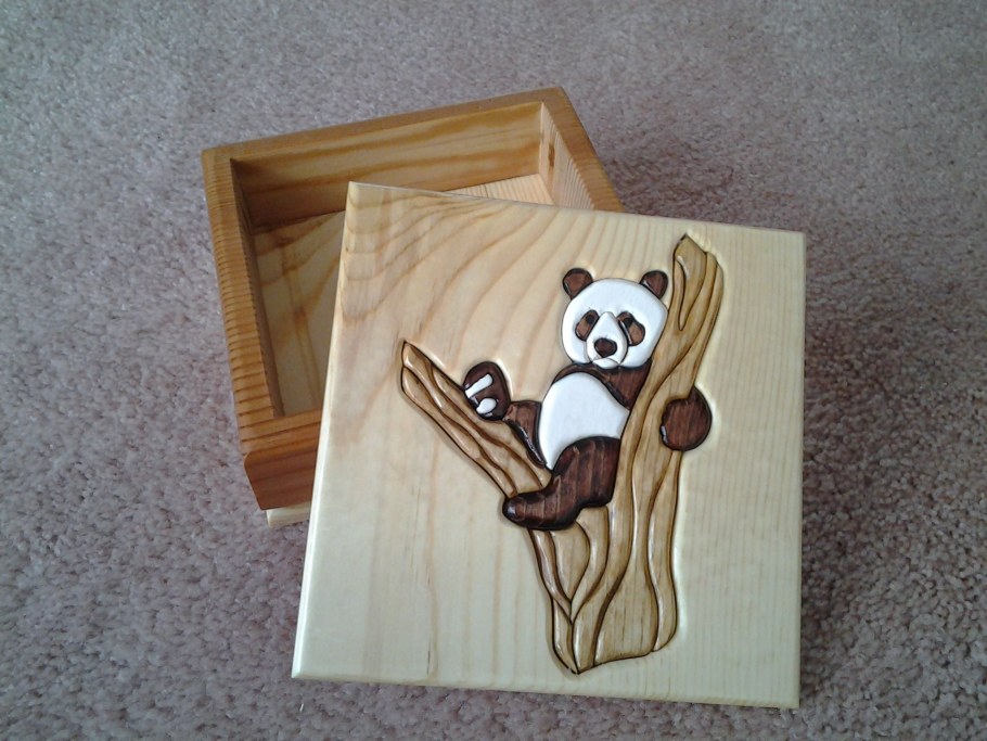 Объёмные наклейки енотами