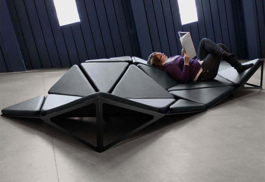 Диван Sylvain Sofa