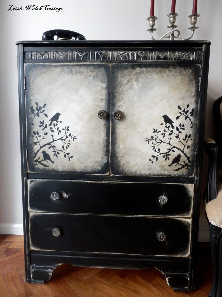 Необычные комоды