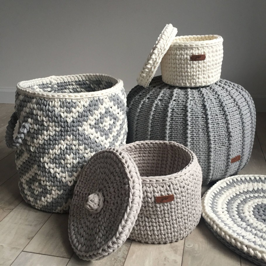 Вязаные штучки для интерьера