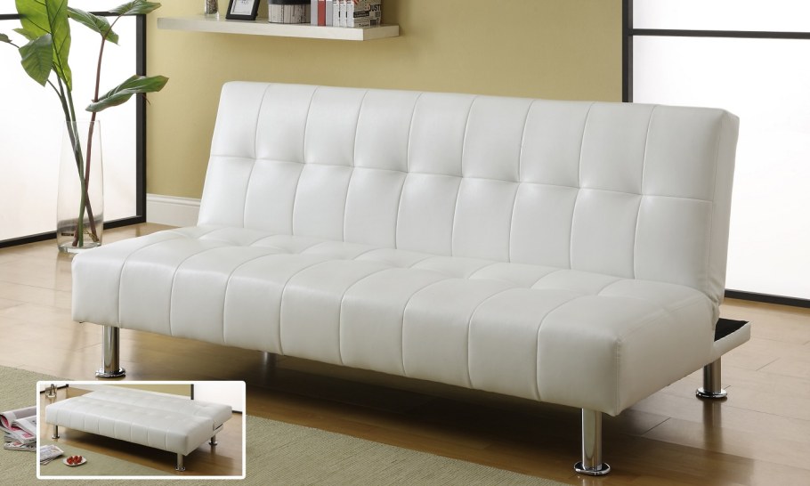 Белый диван клик кляк в интерьере