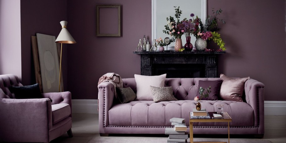 Пыльно розовый диван