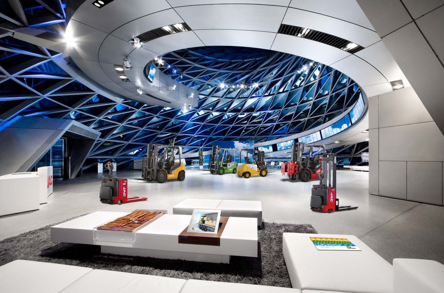 Архитекторы Хай ТЕКА