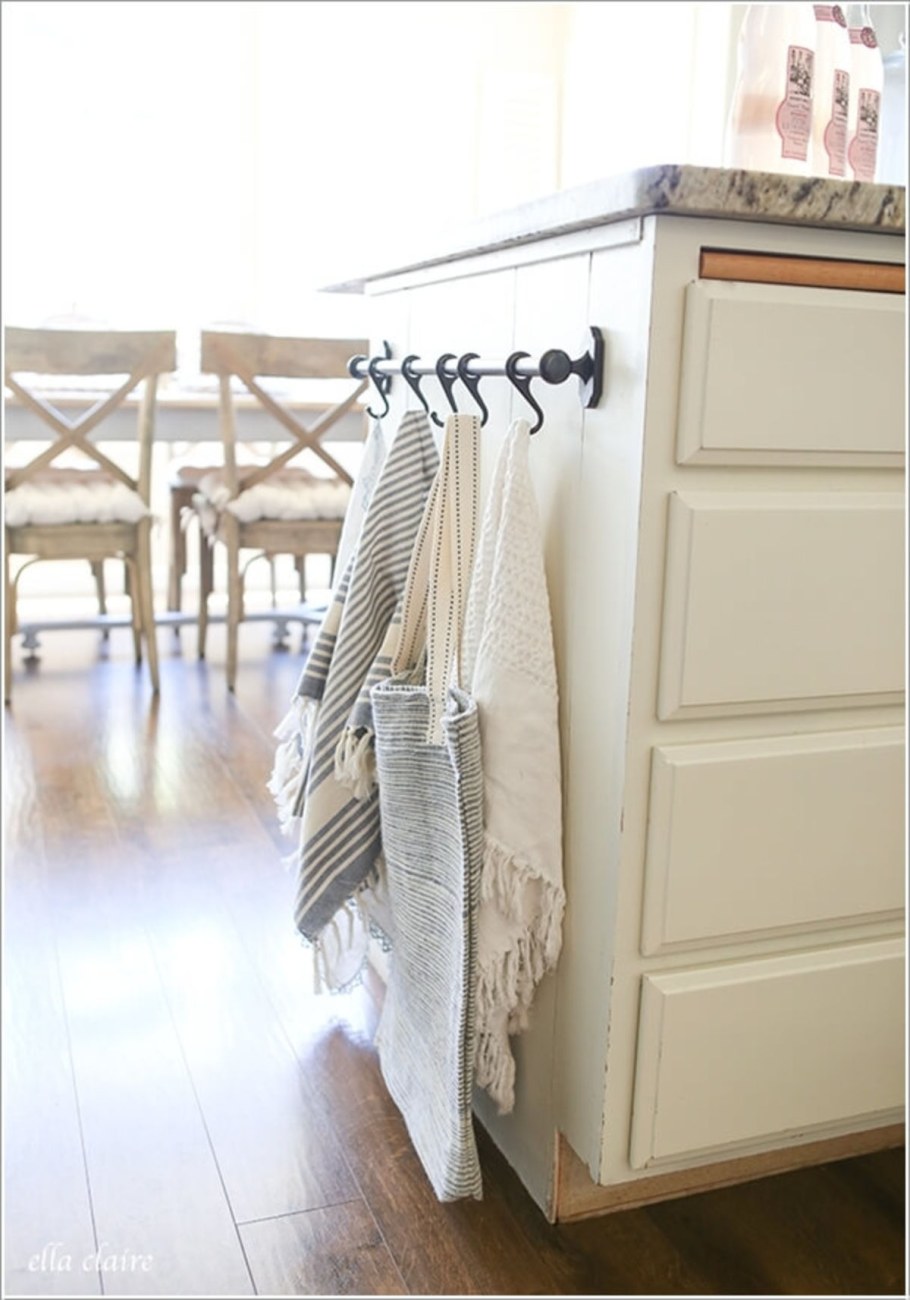 Место для полотенца на современной кухне