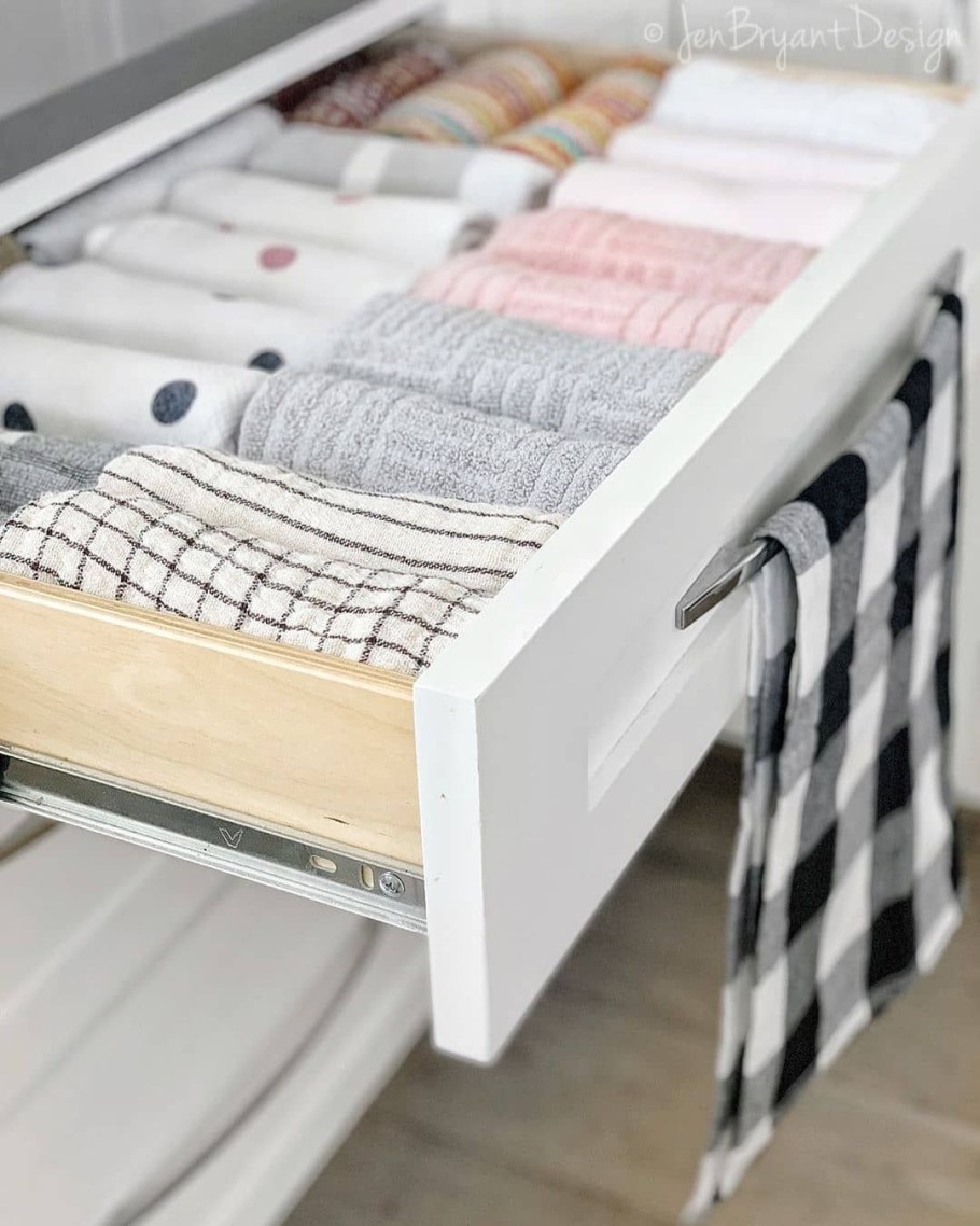 Спрятать полотенце в кухне