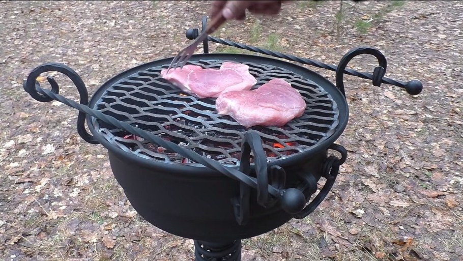 Из колесных дисков