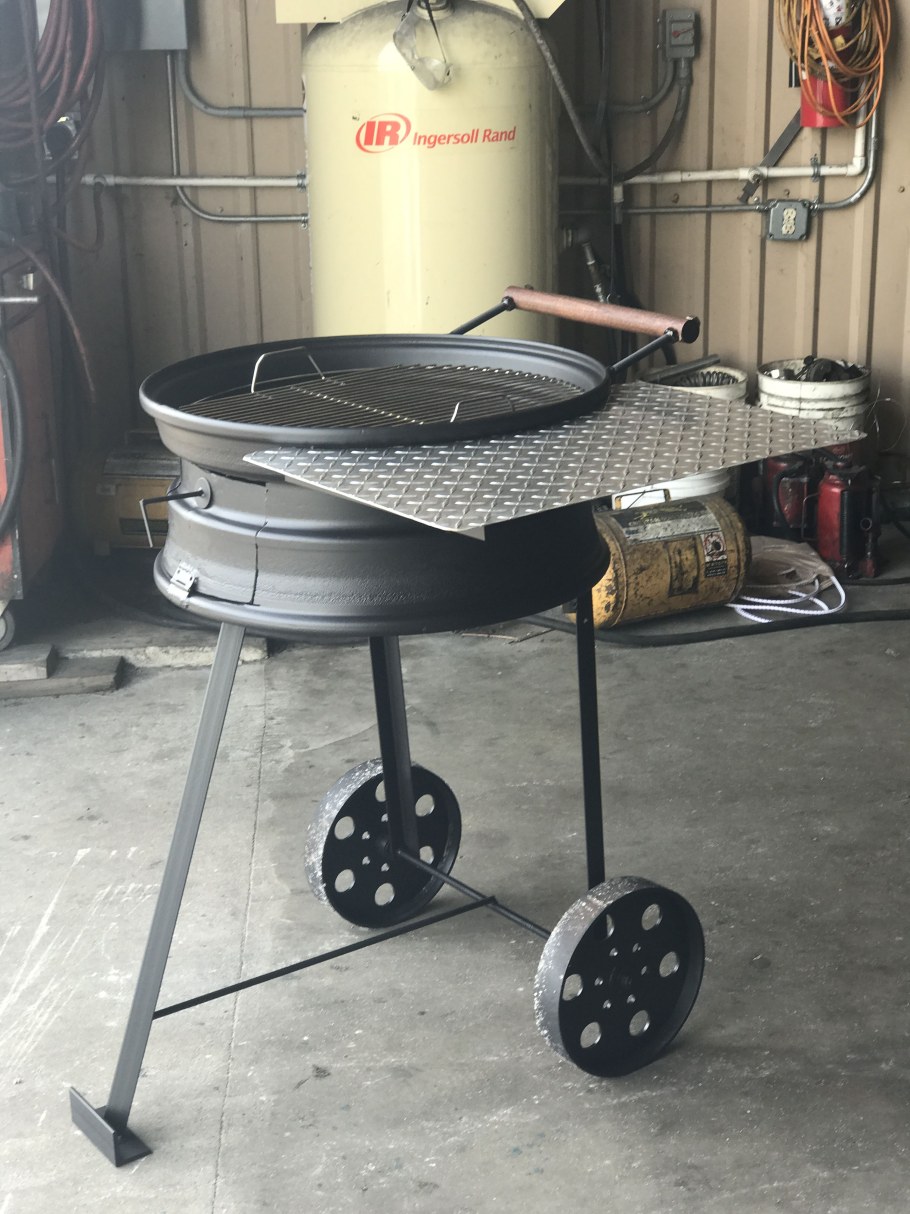 Машинный диск для костра