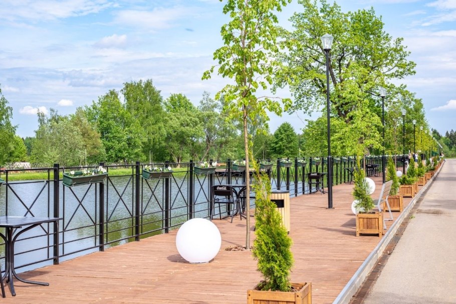 Новый год 2023 реклама парк отель