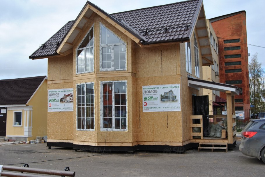 Малоэтажная Страна белая дача