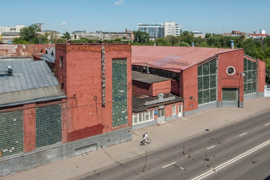 Константин Мельников гараж на Новорязанской улице