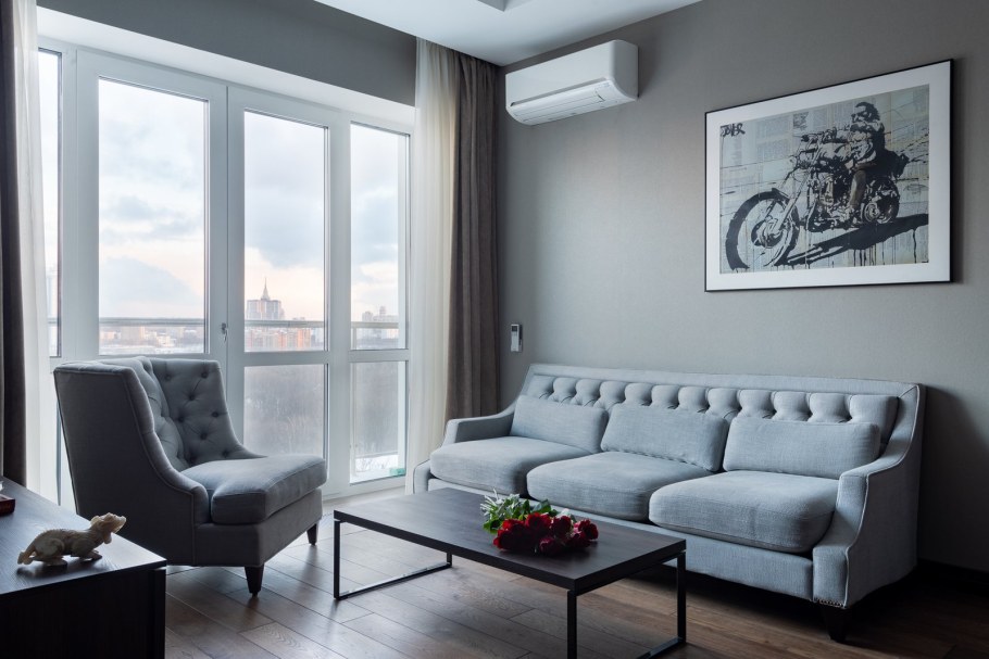 Окна графитового цвета в интерьере