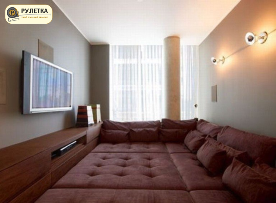 Огромная кровать на всю комнату