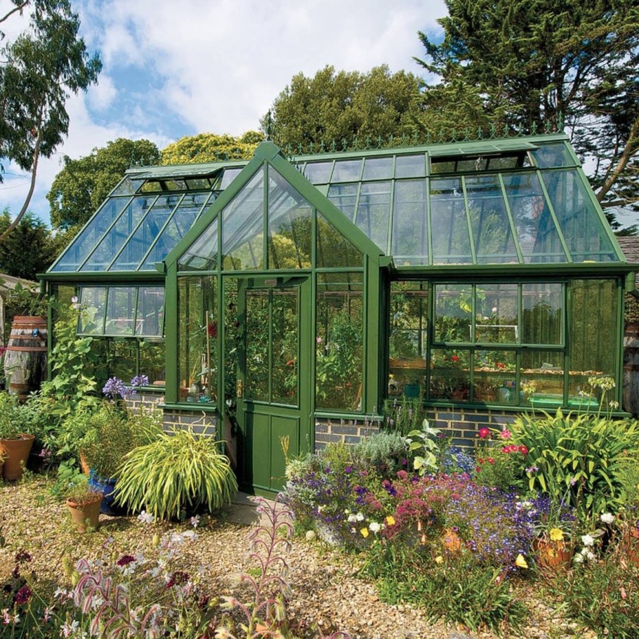 Английский сад оранжерея