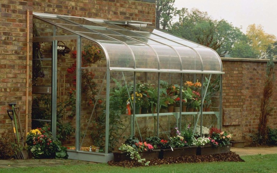 Теплица пристенная односкатная