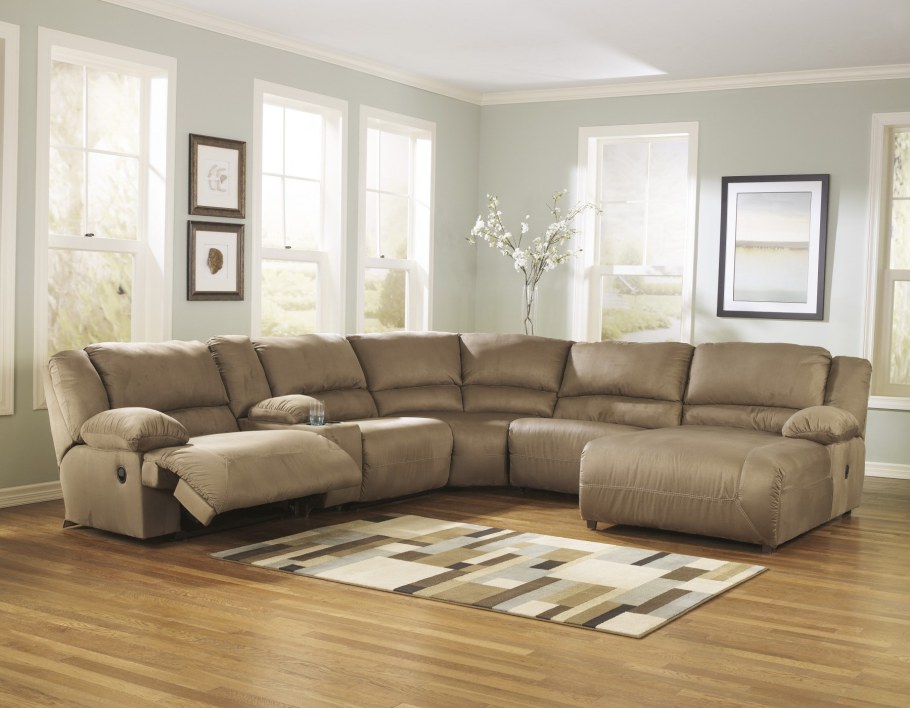 Бежевая мебель в интерьере