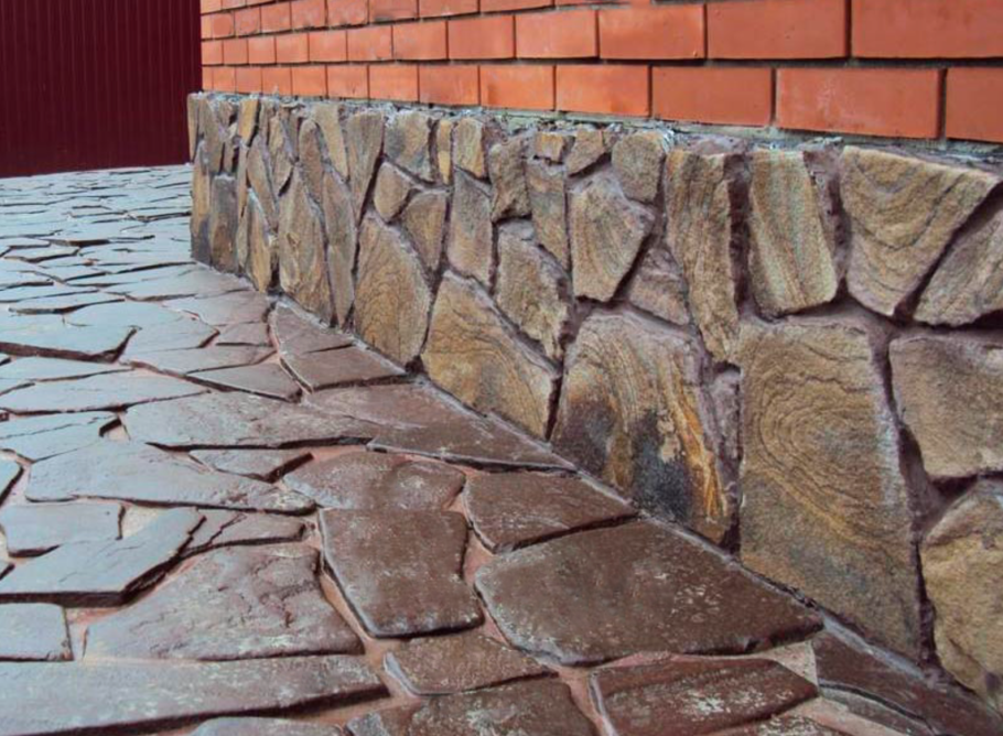 Песчаник пластушка цоколь