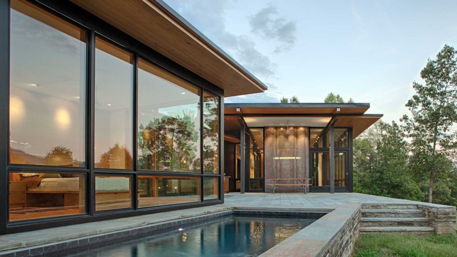 Веранда с панорамными окнами