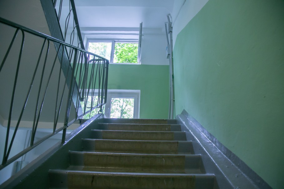 Красивый подъезд в пятиэтажке