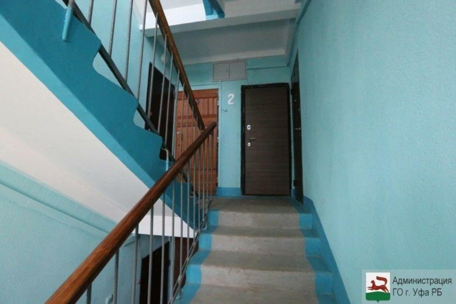 Покраска подъездов в многоквартирном