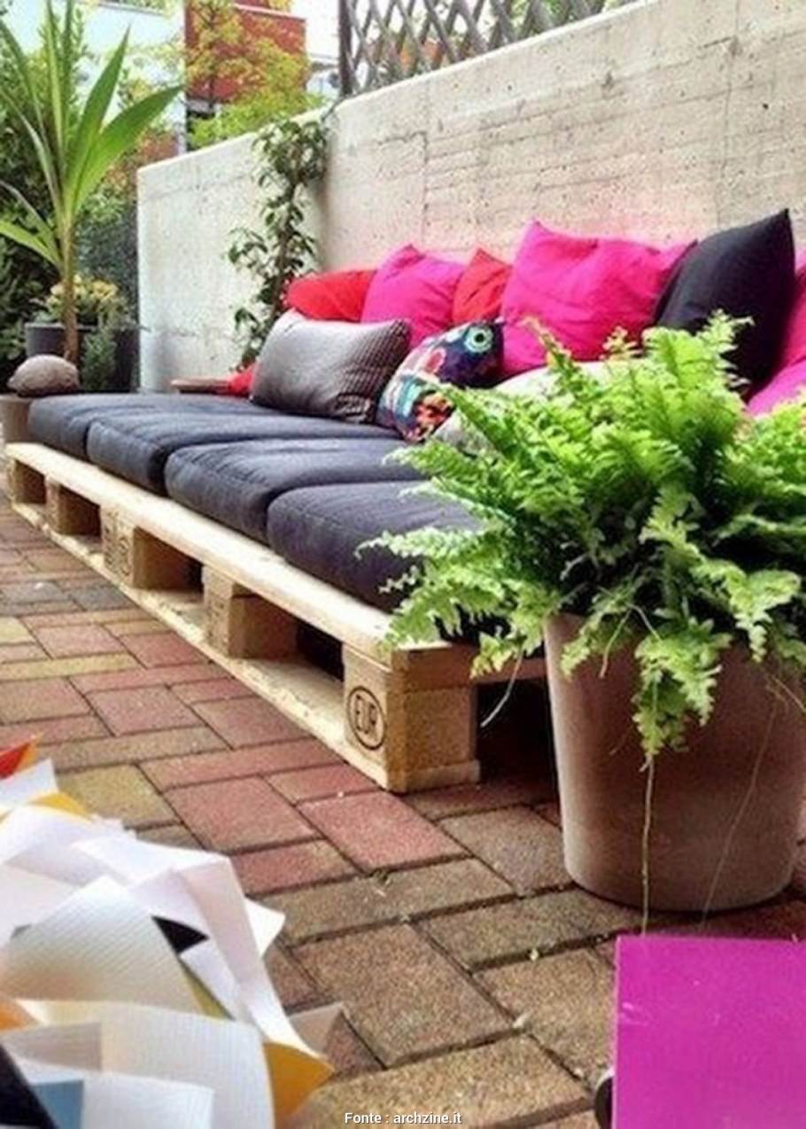 Беседка из ткани для дачи