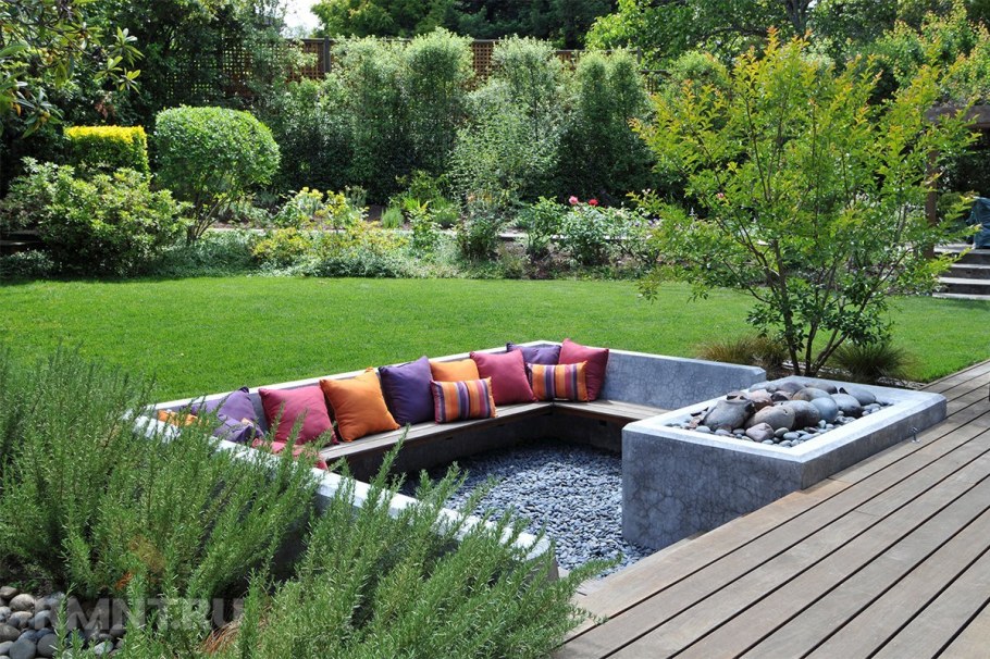 Веранда в стиле лаунж зоны