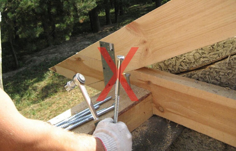 Скользящая опора для стропил KUCIS-120х90х40