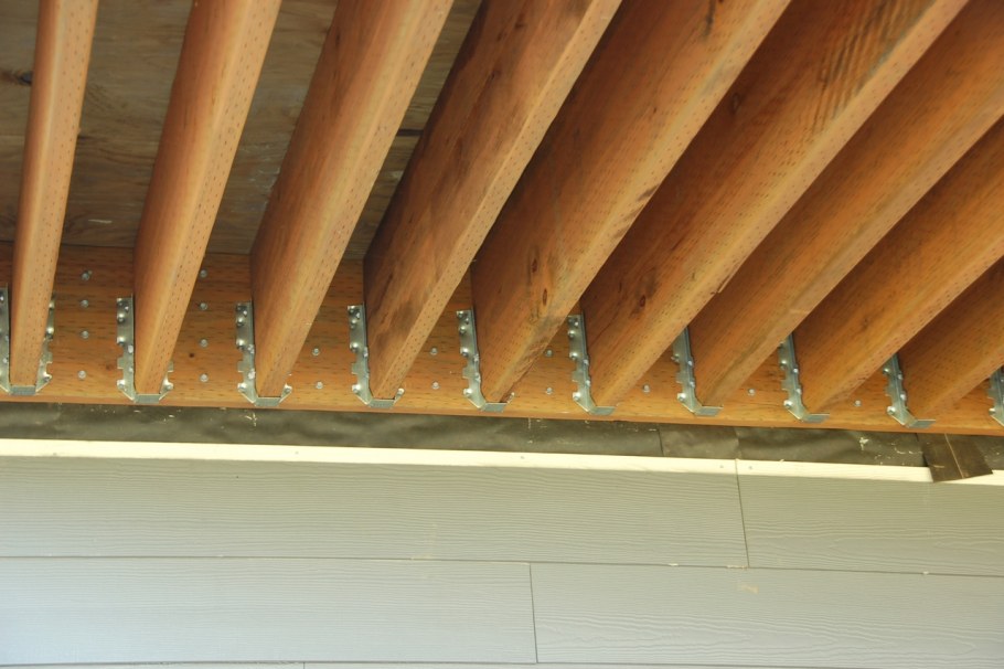 Перегородки в деревянном доме из бруса