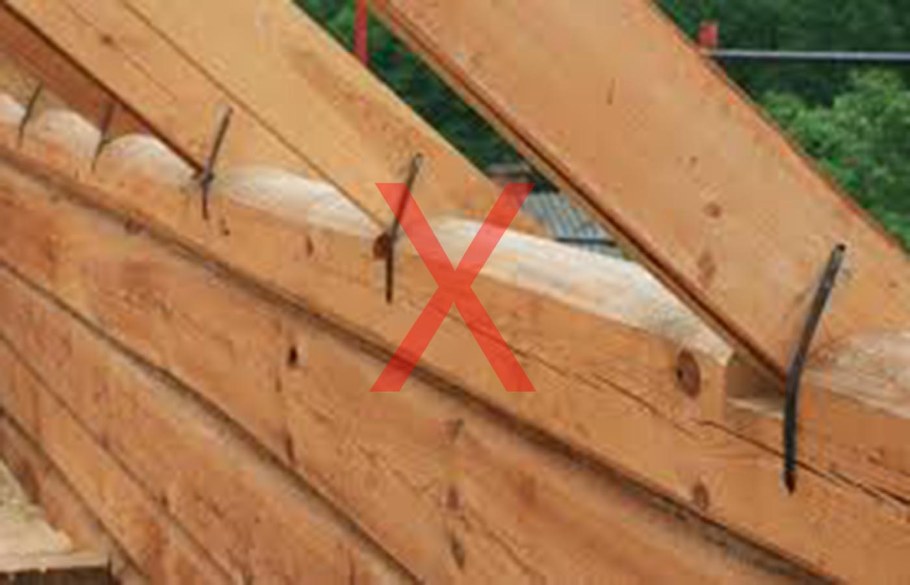 Крепление кобылок к стропилам