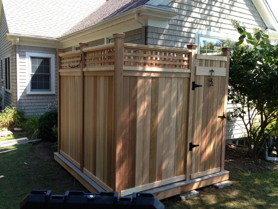 Летний душ из поликарбоната