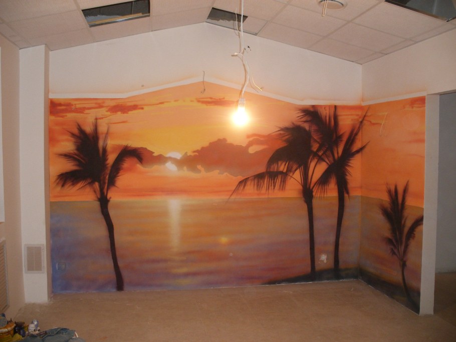 Роспись стен в интерьере школы