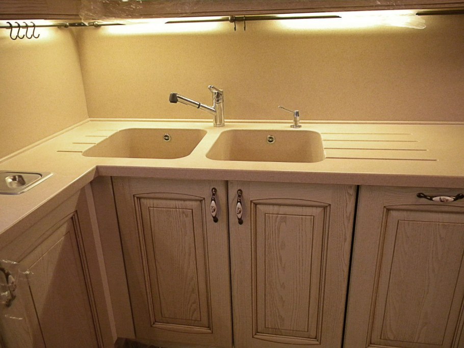 Кухня шкаф для угловой двойной раковины